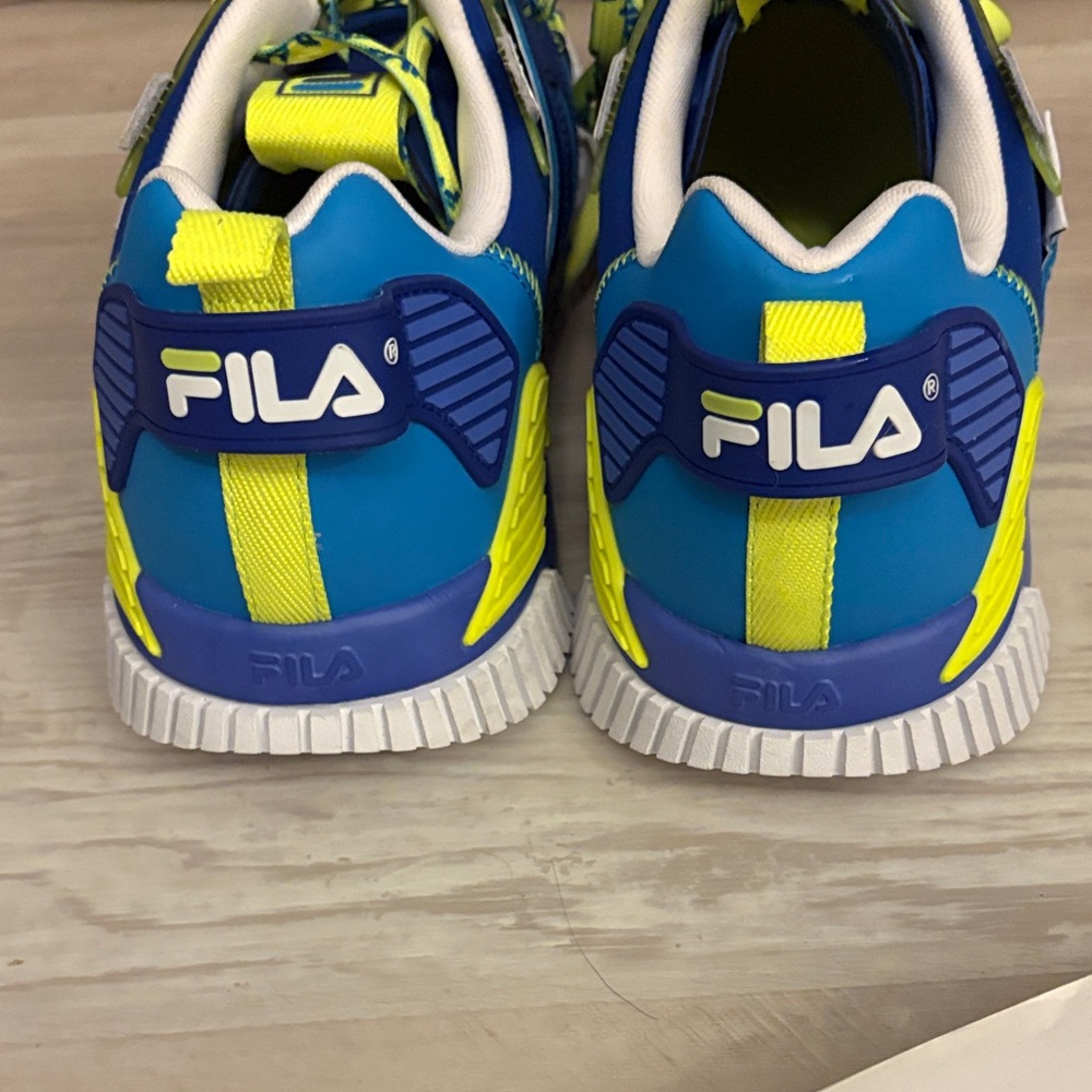 #168 Fila Men’s  Sneakers in Blue and Neon Yellow sz 11 - Picture 3 of 6